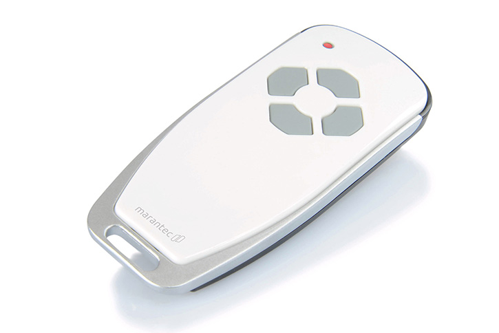 Ein Mini-Handsender mit bi·linked-Technologie von Marantec